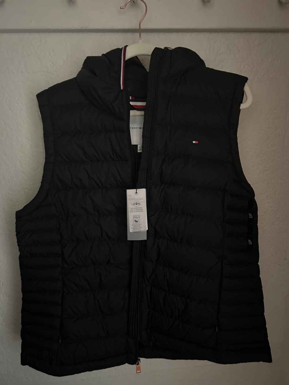 Tommy Hilfiger Women's Black Quilted Puffer Vest with Flag Accent